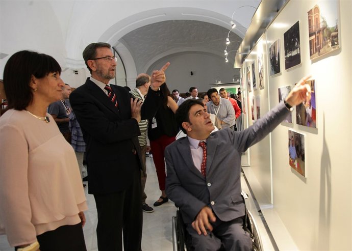 Gracia reitera el apoyo del Parlamaento a afectados por Daño Cerebral Adquirido