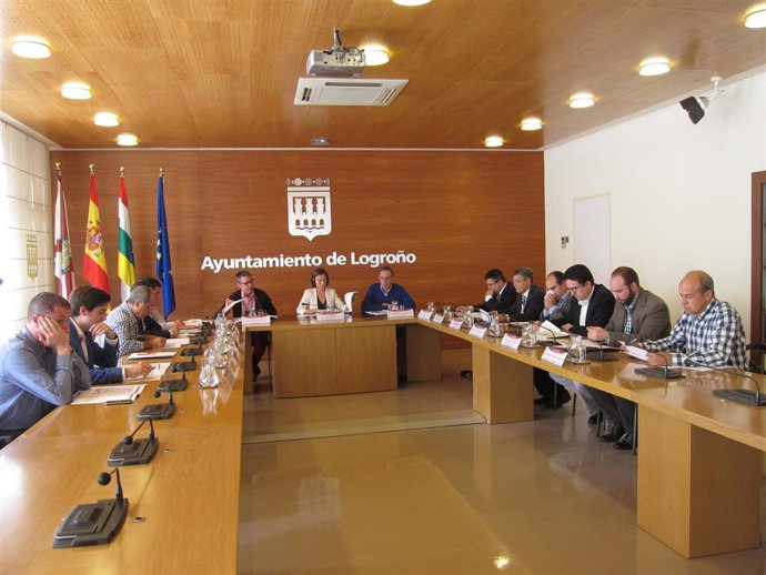 Reunión de la Comisión de Seguimiento del Plan de Infraestructuras