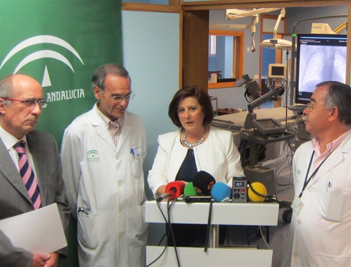 Nuevo equipo de Hemodinámica en el H. Infantil Virgen del Rocío