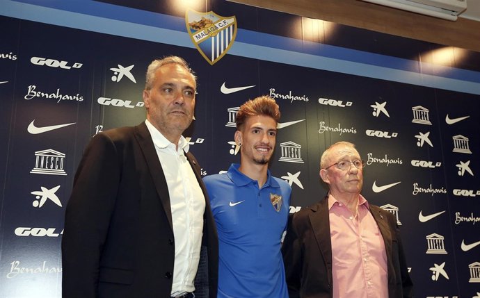 Samu Castillejo, jugador del Málaga tras su renovación