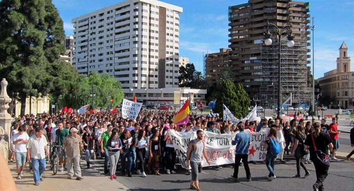 Manifestación convocada por el Sindicato de Estudiantes en Valencia