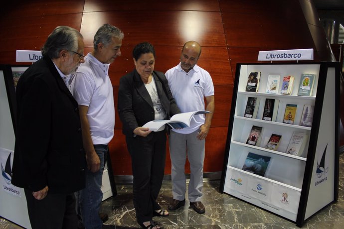 Presentan la iniciativa Librosbarco. 