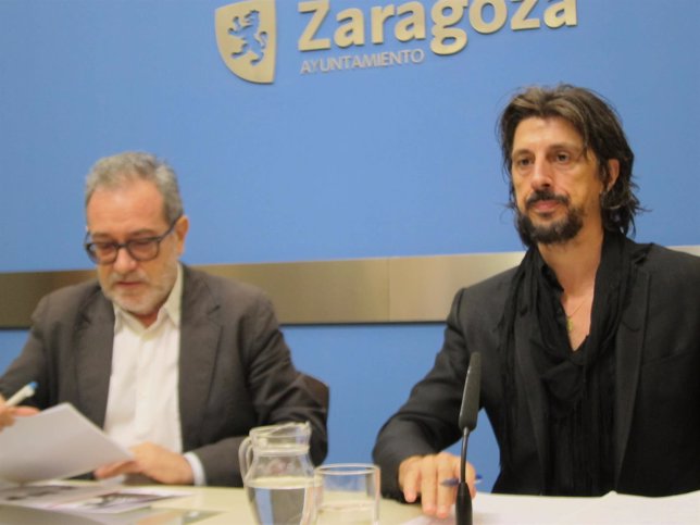 Gerente de Zaragoza-Cultural, Juanjo Vázquez, y el bailarín, Miguel Ángel Berna