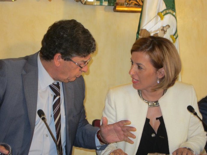 El vicepresidente de la Junta, Diego Valderas, y la delegada Sonia Ferrer