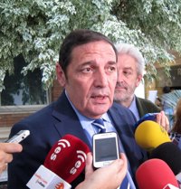 Sáez Aguado cree que la decisión del TSJM no tiene efecto y dice que aunque se aplicara el copago se evitaría su impacto