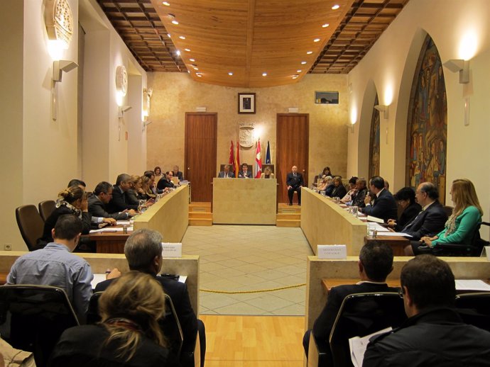 Pleno extraordinario en el Ayuntamiento de Salamanca