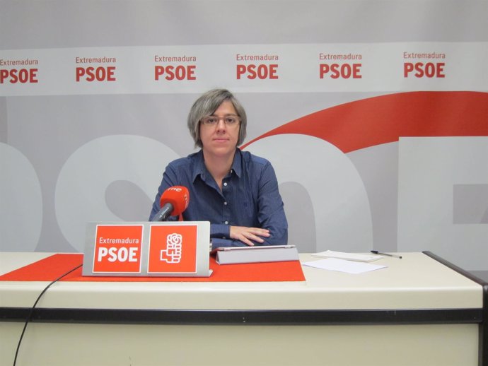 Leire Iglesias, diputada del PSOE por Cáceres