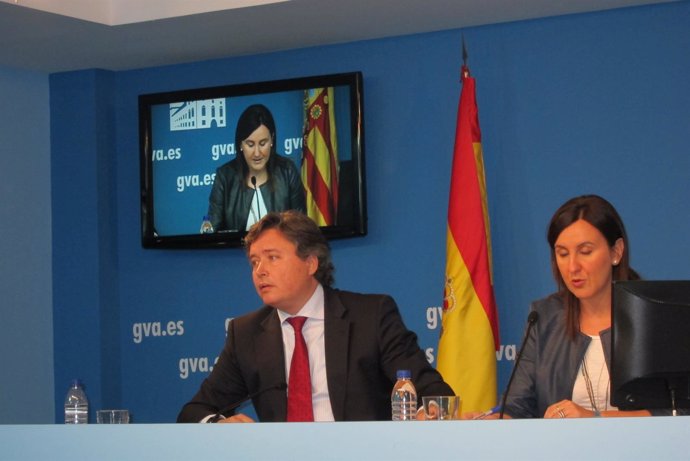 CAtalà y SAntamaría en la rueda de prensa posterior al pleno del Consell