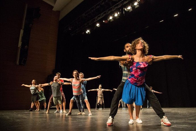 Ensayo de al coreografía de Jerome Bel