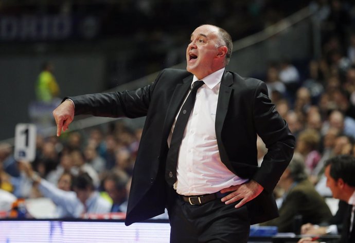 Pablo Laso Entrenador Real Madrid Baloncesto  