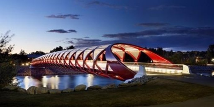 Puente de la Paz de Calatrava en Calgary