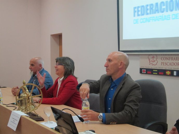 Conselleira de Medio Rural y presidente de la Federación Galega de Cofradías