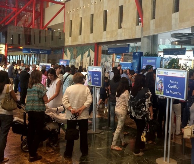 Familias en el IX Congrerso Nacional de Familias Numerosas en Fycma