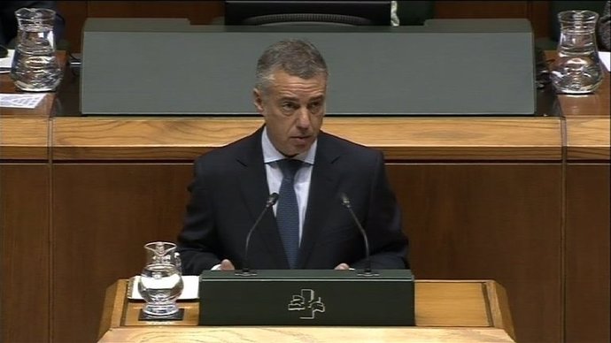 Iñigo Urkullu en el Parlamento vasco