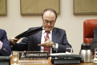 Economía/Finanzas.- Linde dice que el examen de solvencia coloca a la banca "en mejor posición" para dar "más crédito"