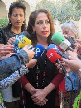 María Ángeles Muñoz