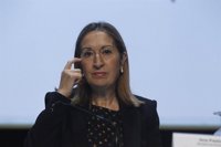 Pastor asegura que el folleto de la OPV de Aena se aprobará "al final de esta semana"