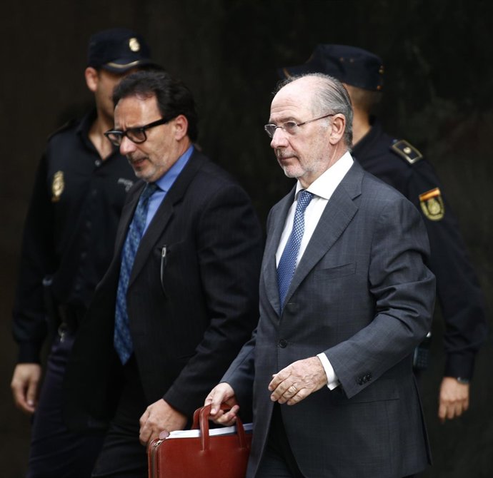 Rodrigo Rato sale de declarar de la Audiencia Nacional