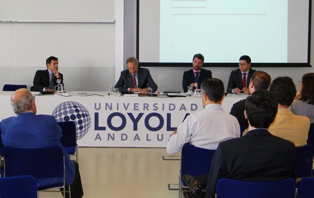 Jornadas sobre normativa en energías renovables en Universidad Loyola Andalucía