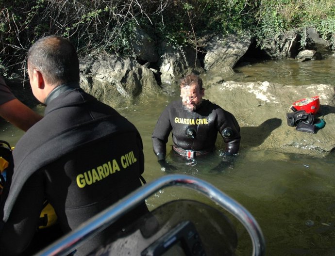 Inmersión de los buzos