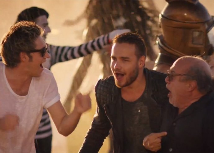 One Direction estrena nuevo videoclip, Steal My Girl 