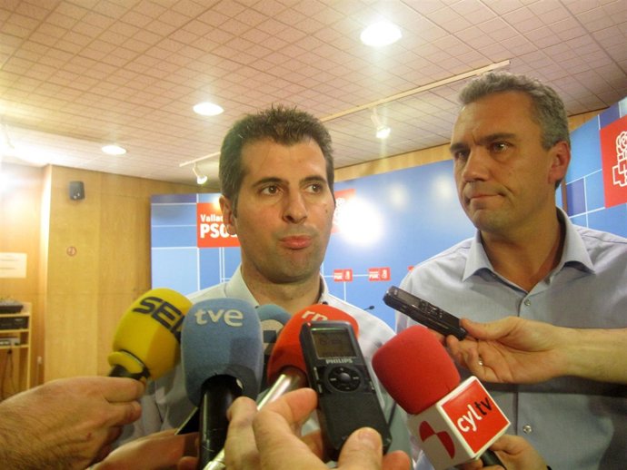 Tudanca (izda) junto a Javier Izquierdo. 