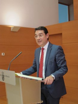 El portavoz del Gobierno regional, José Gabriel Ruiz