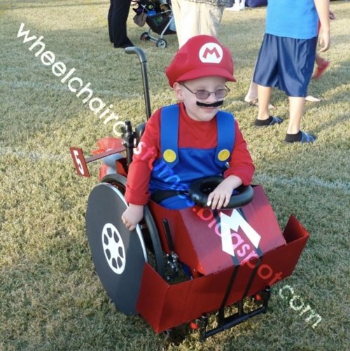 Disfraces para Caleb, que va en silla de ruedas