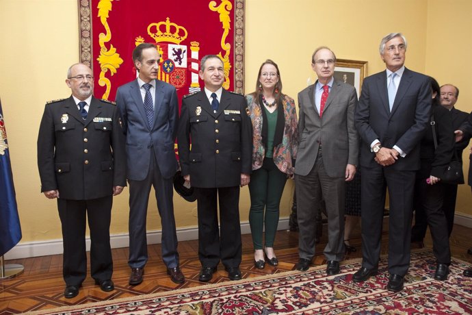Toma de posesión del nuevo jefe superior de la Policía en Cantabria