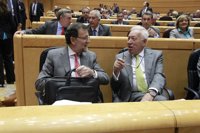 Rajoy niega ser "un espectador" de la crisis catalana y pregunta si "debería dar algo a cambio"