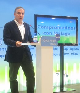 El presidente del PP de Málaga y portavoz del PP-A, Elías Bendodo