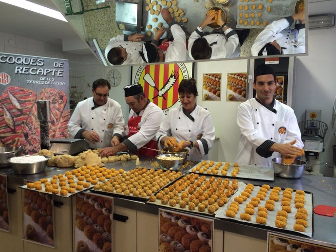 Panaderías de Lleida aumentan la venta de panellets