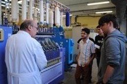 Estudiantes del grado de Ingeniería de Tecnologías y Diseño Textil