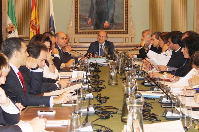 Pleno del Ayuntamiento de Huelva correspondiente al mes de octubre. 