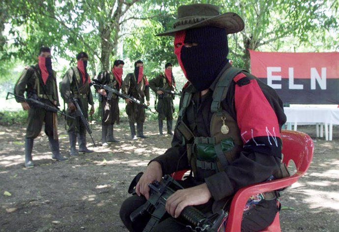 Guerrilleros del ELN colombiano