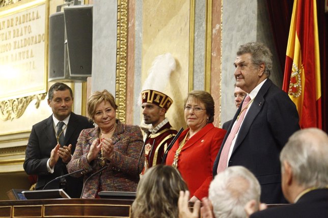 Bachelet y Jesús Posada en el Congreso