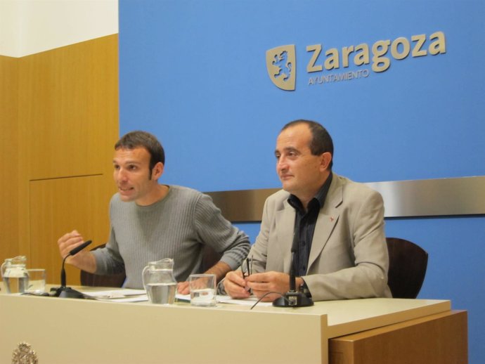 Los concejales de IU, Pablo Muñoz y Raúl Ariza