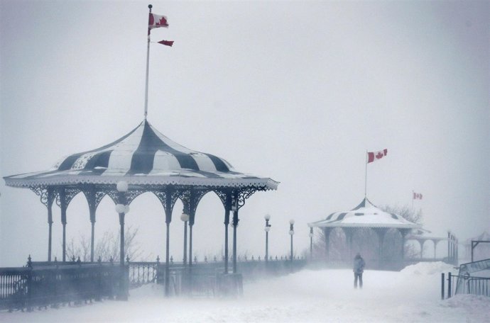 Una zona peatonal de Quebec durante la tormenta.