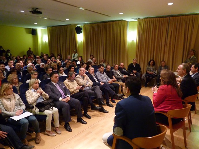 Fabra durante la charla-coloquio en Elda (Alicante)