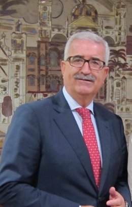 Manuel Jiménez Barrios, consejero andaluz de Presidencia