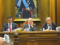 Alcaldes y diputados del PP apoyan a Amat como "el mejor alcalde y gestor" de la provincia ante su imputación