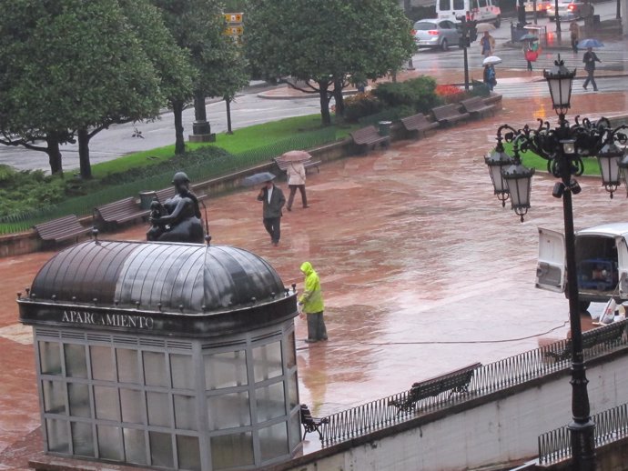 Lluvia en Oviedo, lluvia, temporal, otoño, invierno