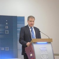 Arasti valora el aumento de las pernoctaciones y viajeros, que reflejan que Cantabria es "un destino competitivo"