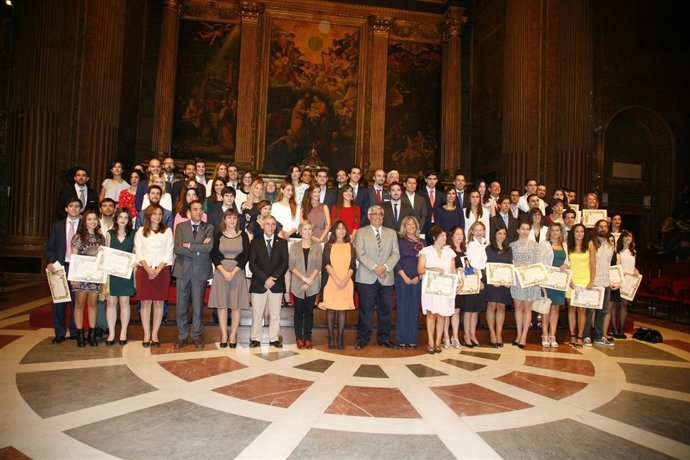 Premios extraordinarios de Grado de la US