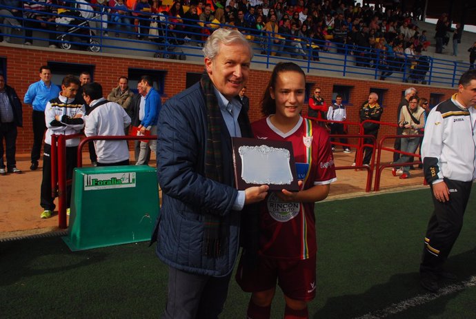 Celebración del Día del Club de la Escuela de Fútbol de Logroño
