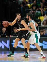 El Bilbao Basket hunde al Baloncesto Sevilla