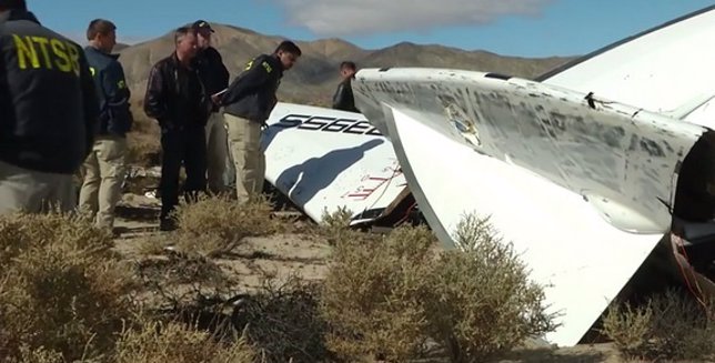La nave SpaceShipTwo tras el accidente