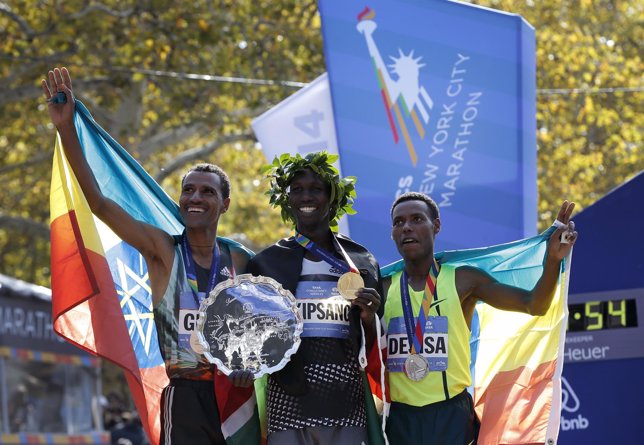 Los keniatas Kipsang y Keitany se imponen en la maratón de Nueva York