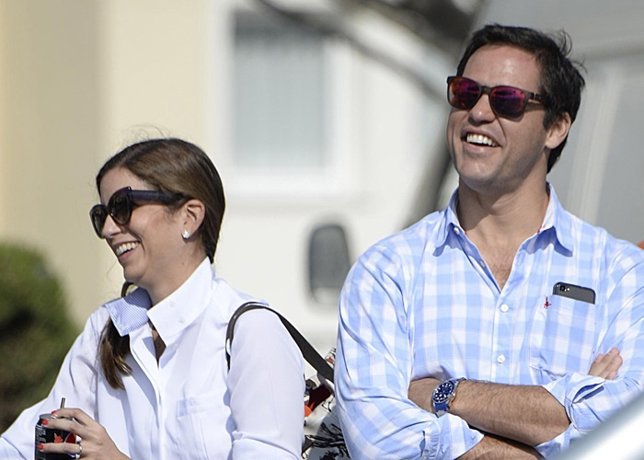 Luis Alfonso de Borbón y Margarita Vargas disfrutan de la hípica en Mijas