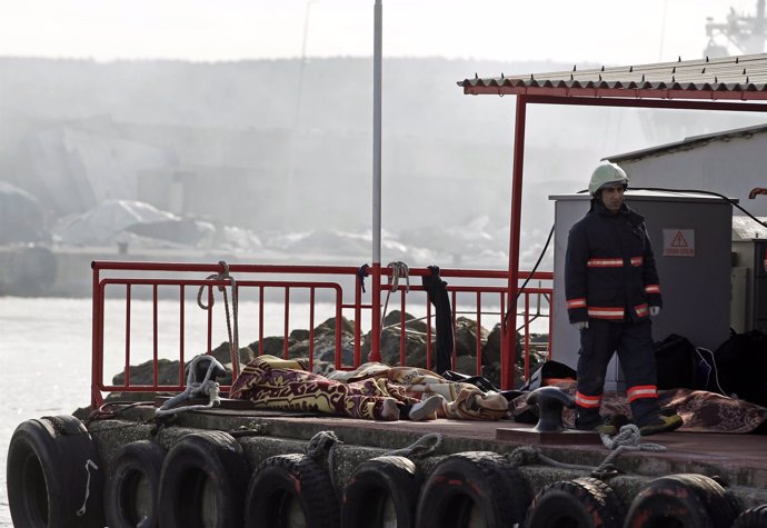Muertos en Estabul Turquia por el hundimiento de un barco